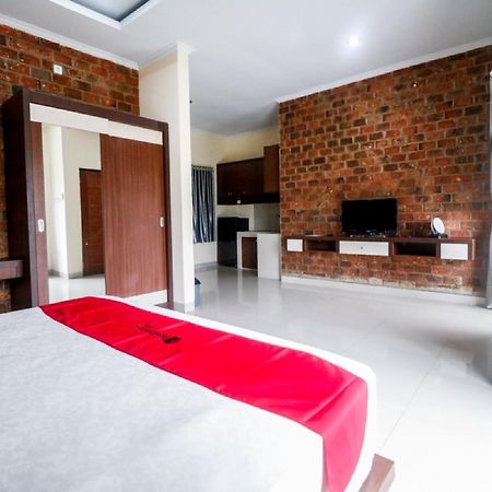 מדאן Reddoorz Plus Near Kualanamu Airport מראה חיצוני תמונה