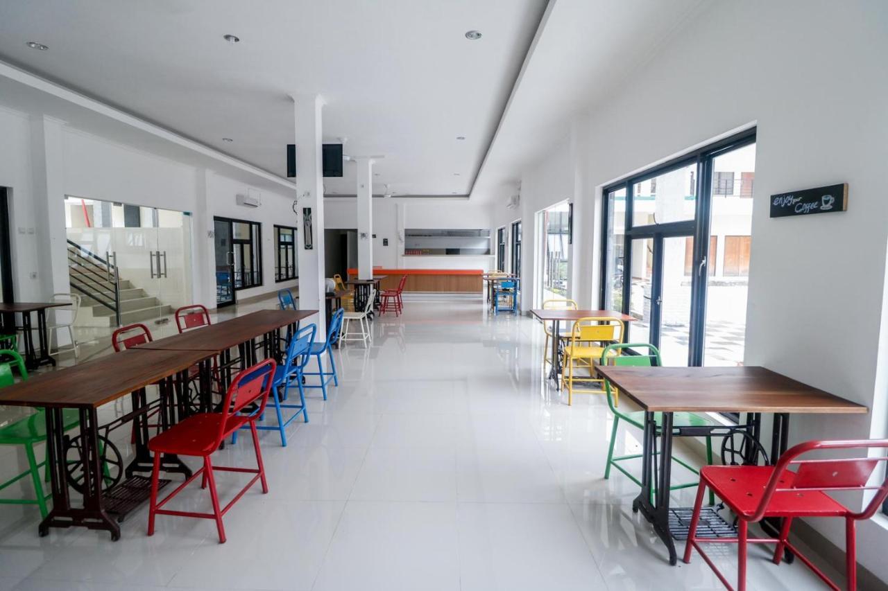מדאן Reddoorz Plus Near Kualanamu Airport מראה חיצוני תמונה