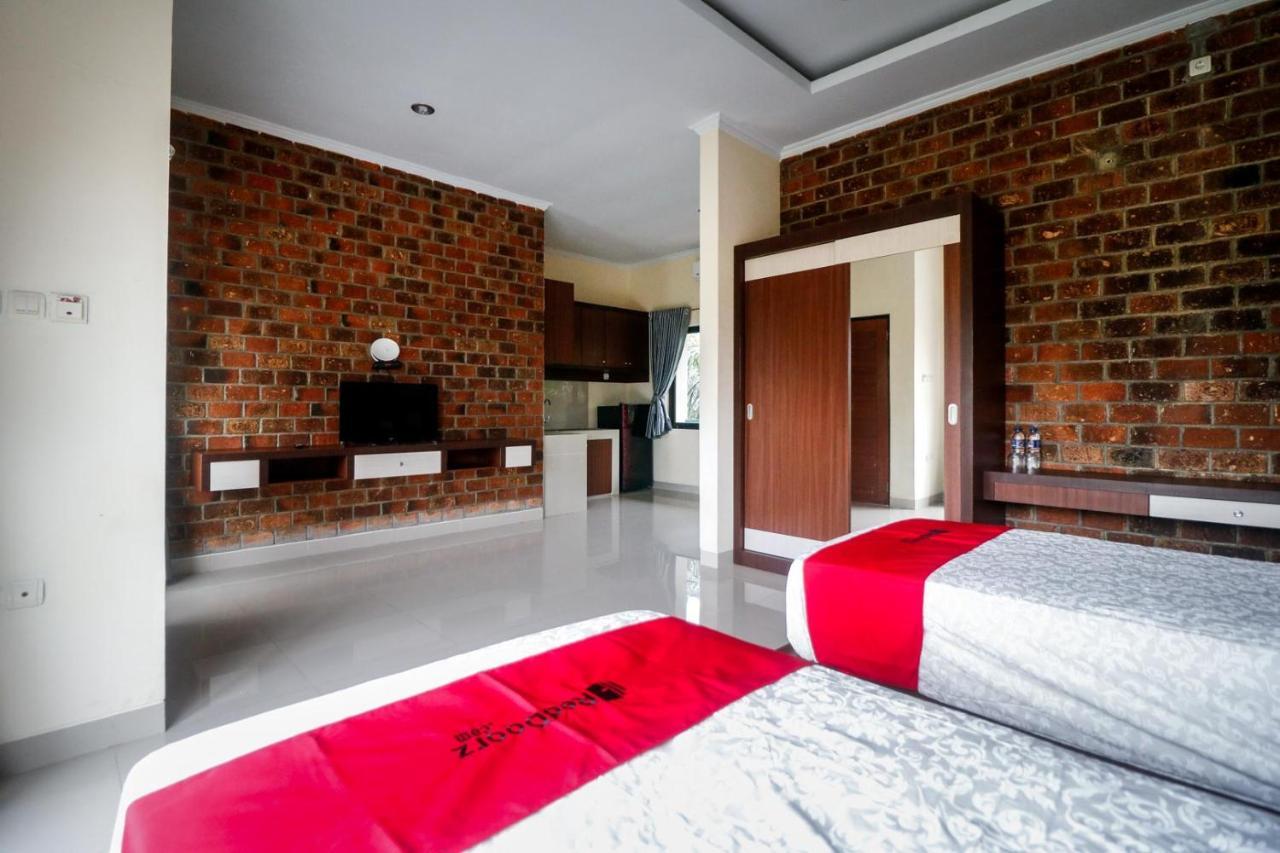 מדאן Reddoorz Plus Near Kualanamu Airport מראה חיצוני תמונה